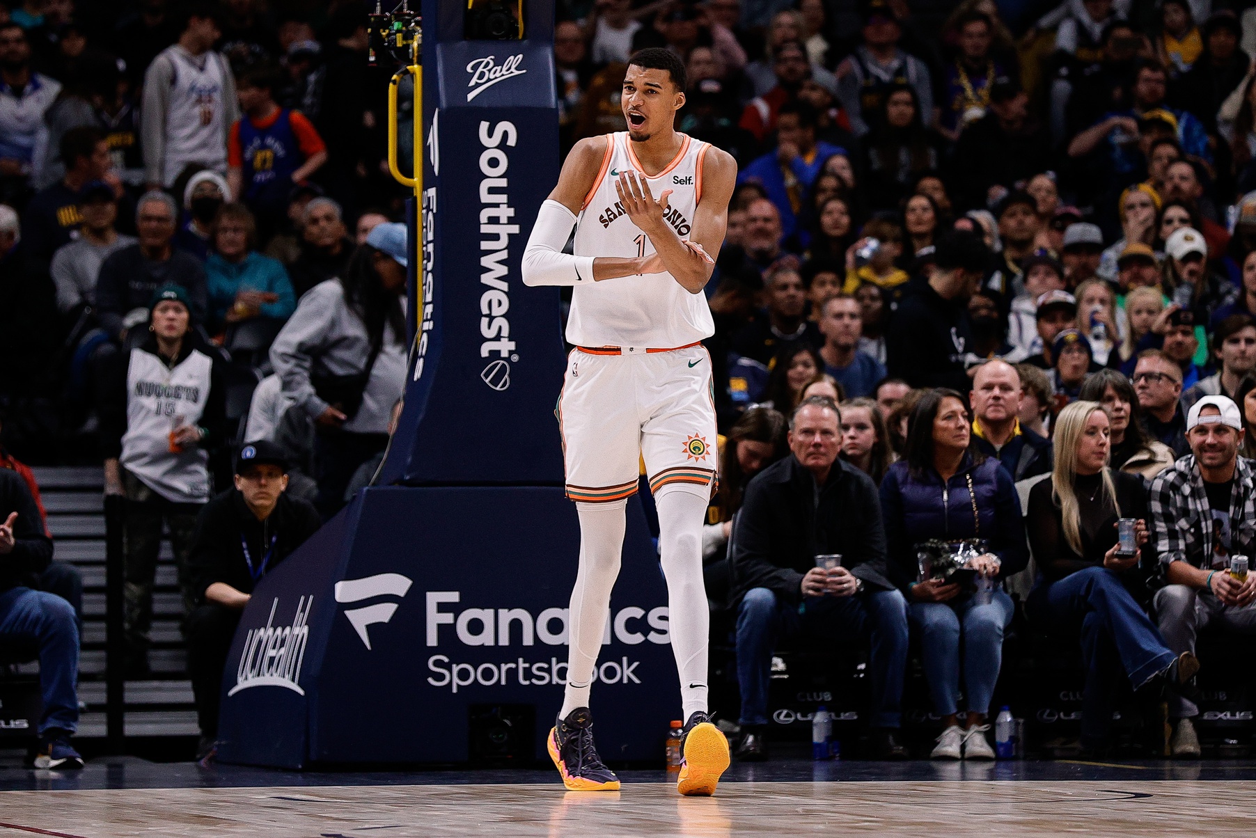 Los Angeles Lakers vs San Antonio Spurs Prediction, 12/15/2023 Preview and Pick
