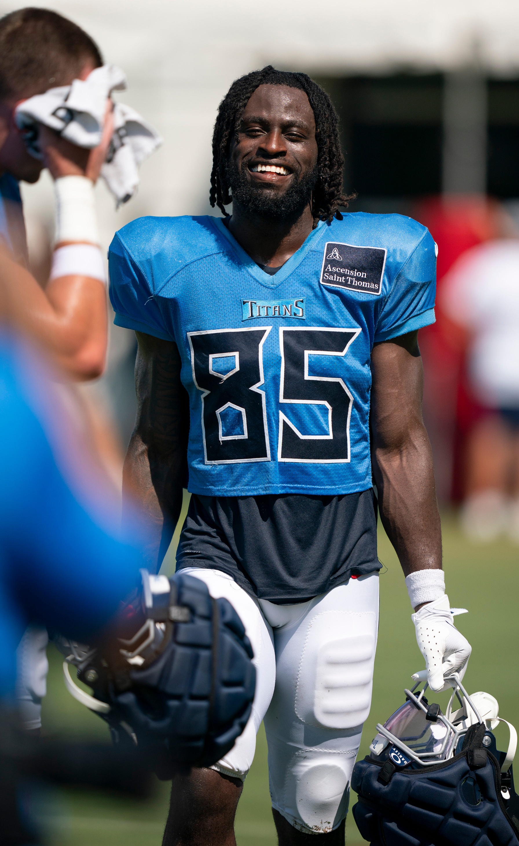 nfl picks Chig Okonkwo Tennessee Titans predictions best bet odds