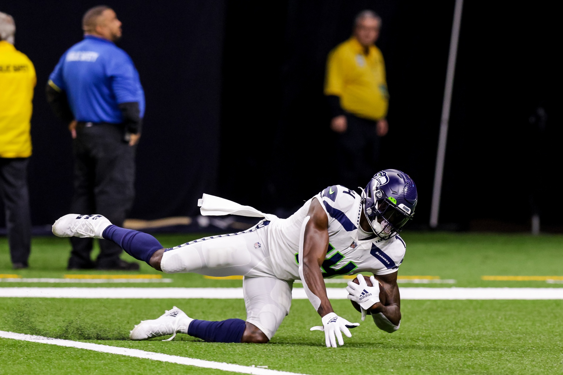 nfl picks DK Metcalf seattle seahawks predictions best bet odds