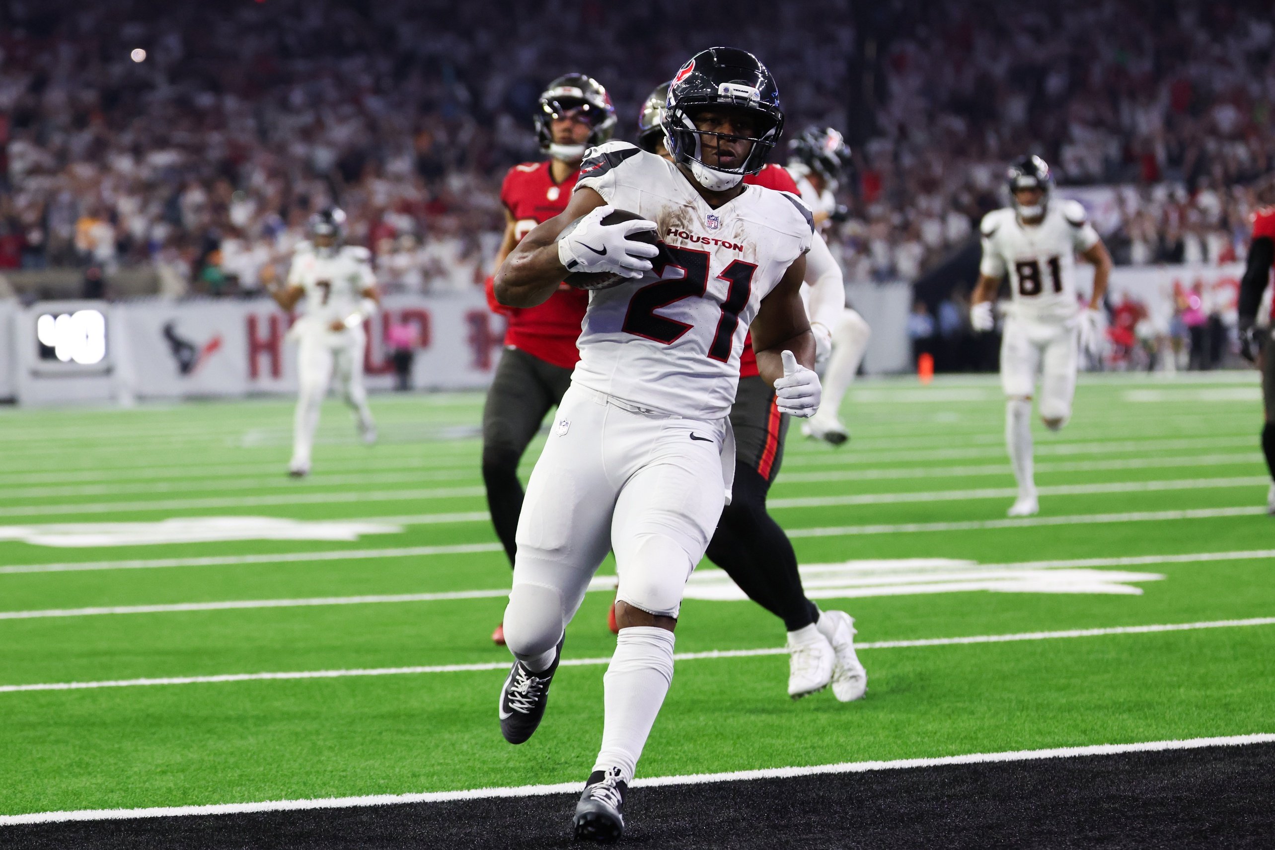 nfl picks Nick Chubb Houston Texans predictions best bet odds