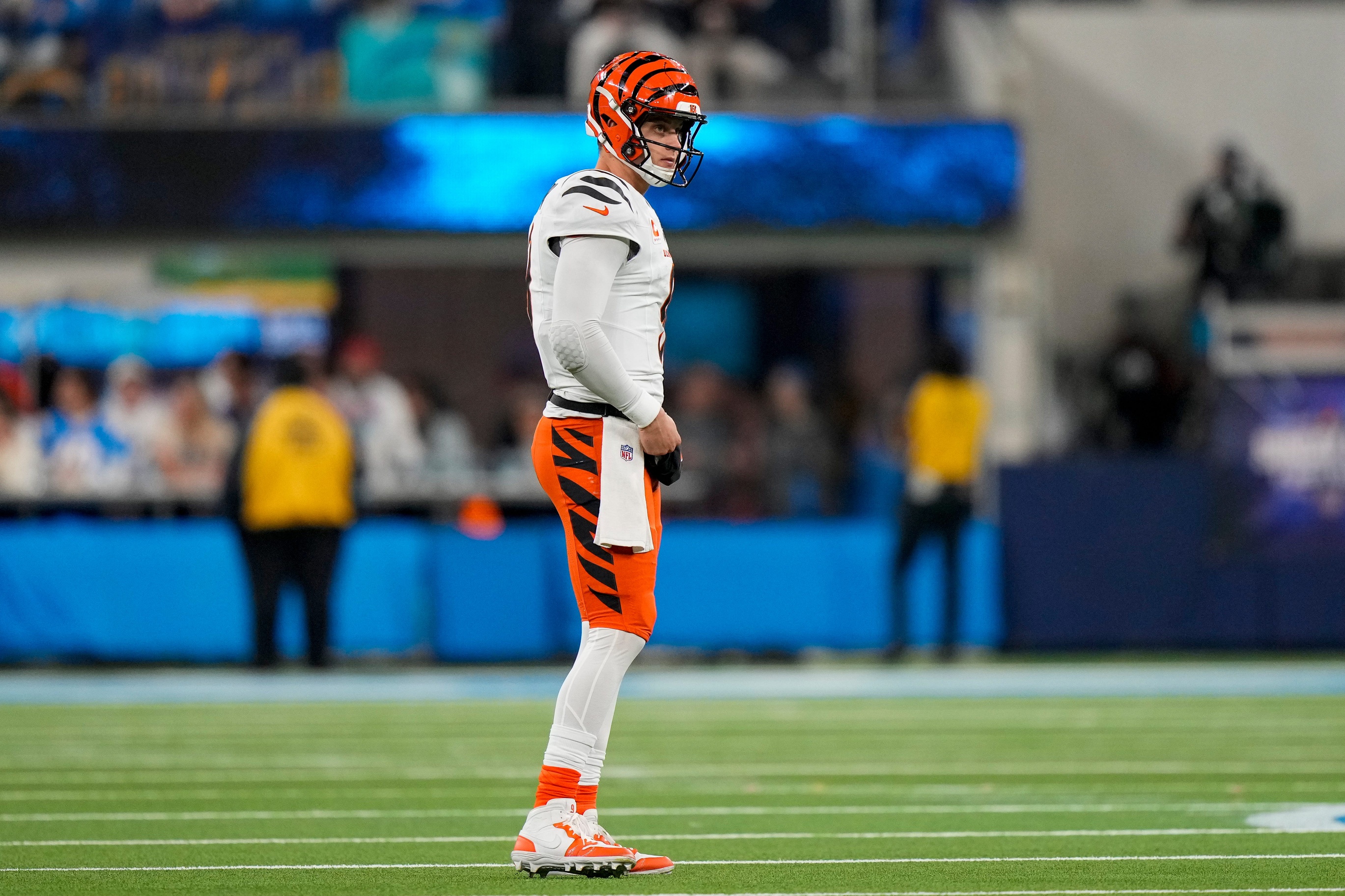 Week 14 NFL Odds Lookahead Lines Picks & Best Bet Predictions