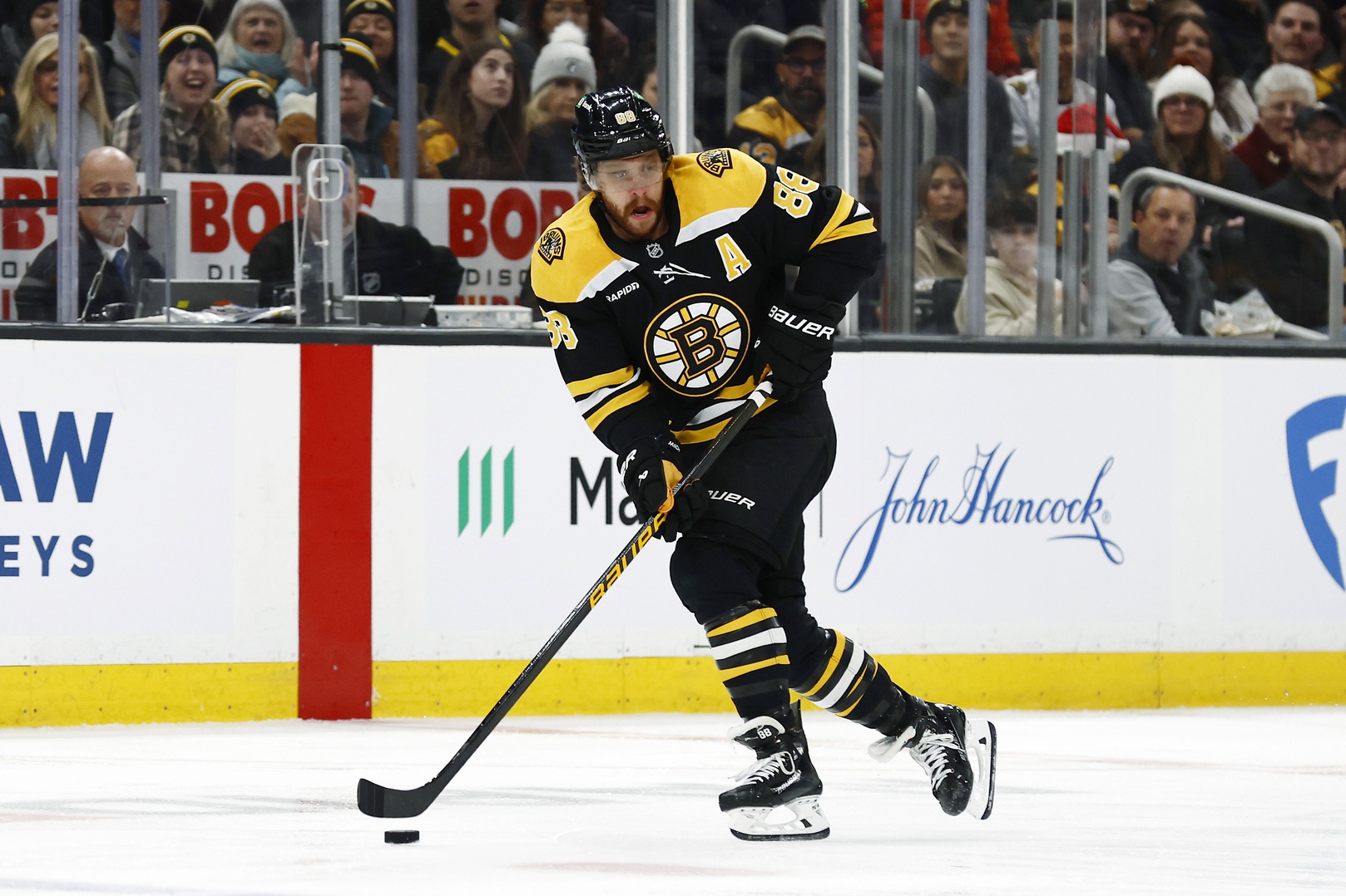 NHL Picks: David Pastrnak, Boston Bruins