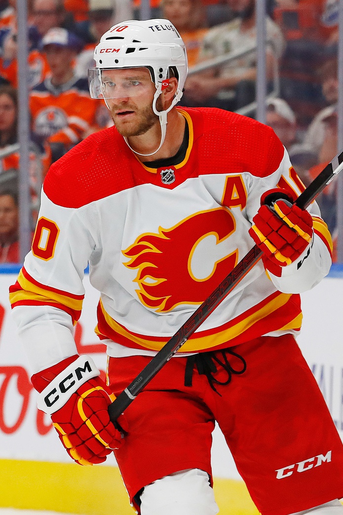 NHL Predictions for Jonathan Huberdeau and Calgary Flames Best Bets