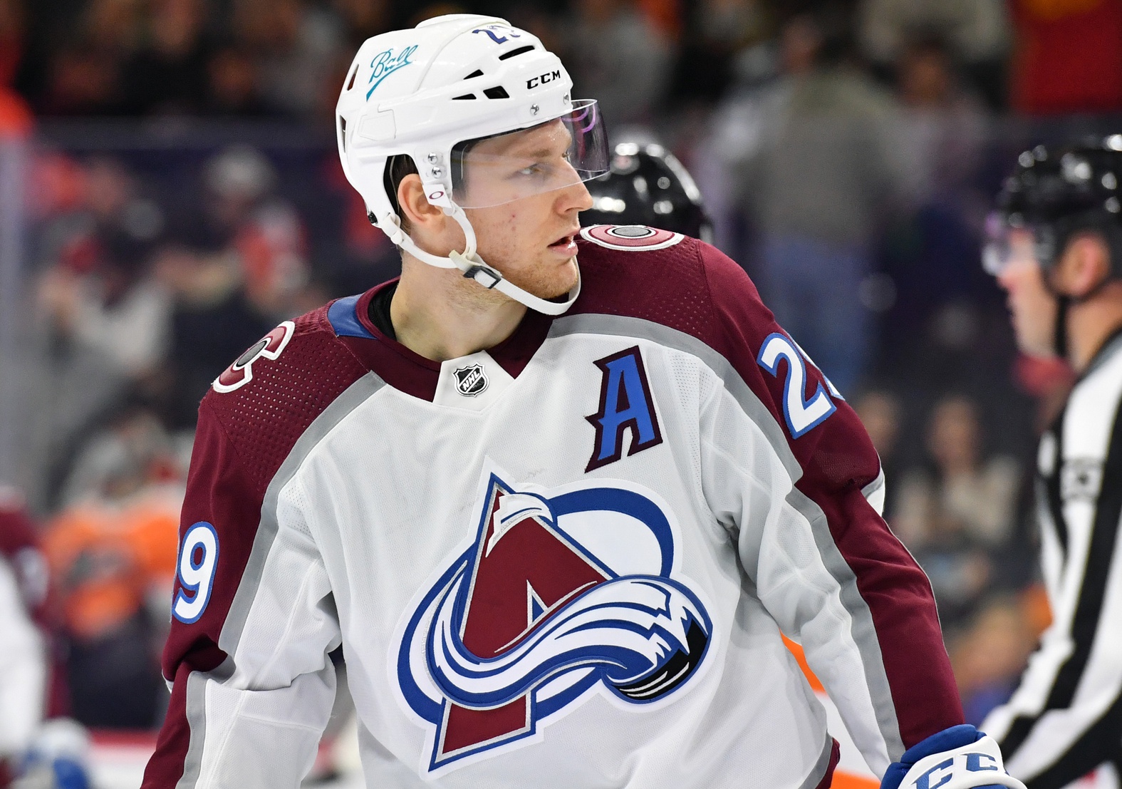 NHL Predictions for Nathan MacKinnon Colorado Avalanche with Best Bets and Odds
