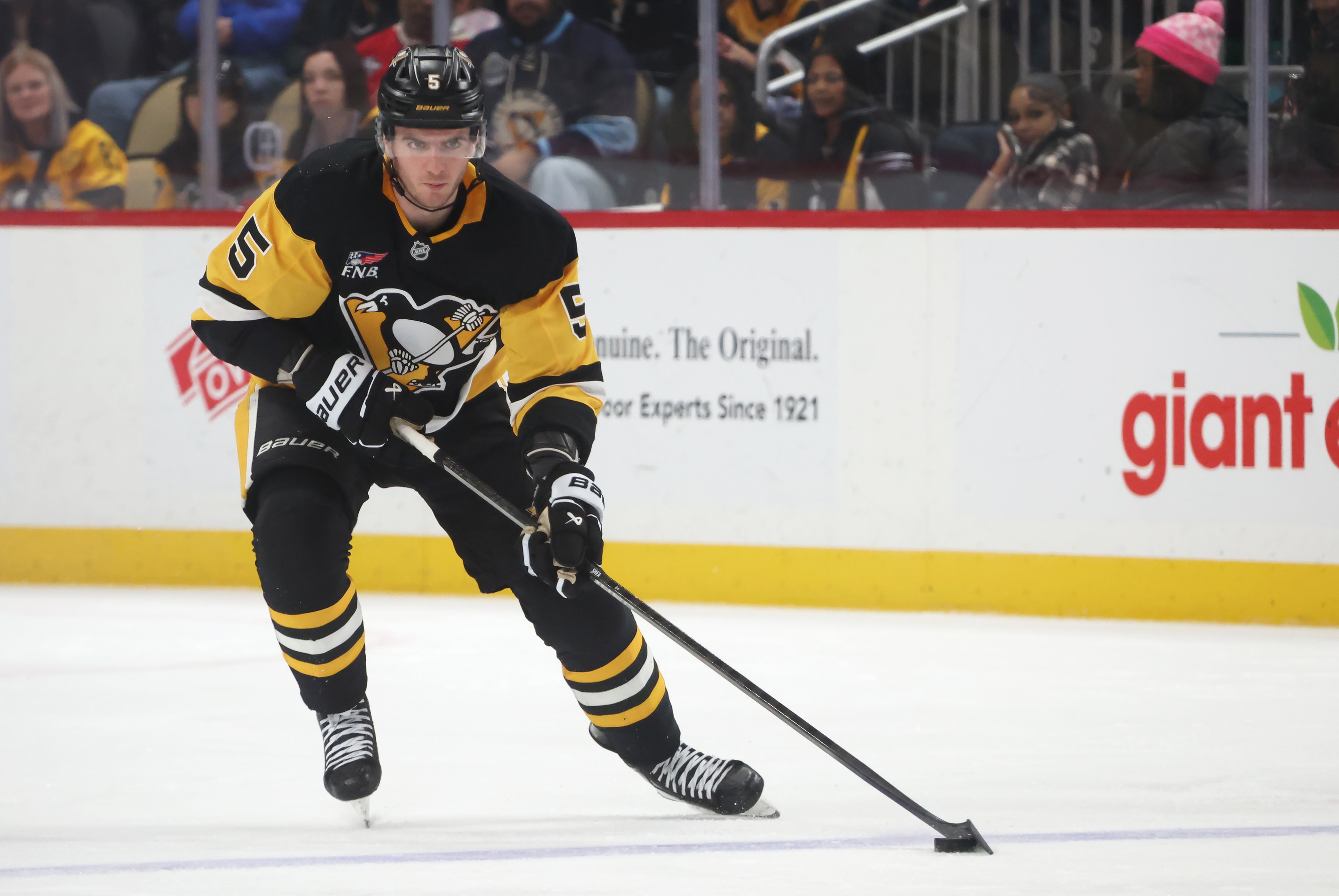 NHL predictions and betting odds for Ryan Shea and the Pittsburgh Penguins