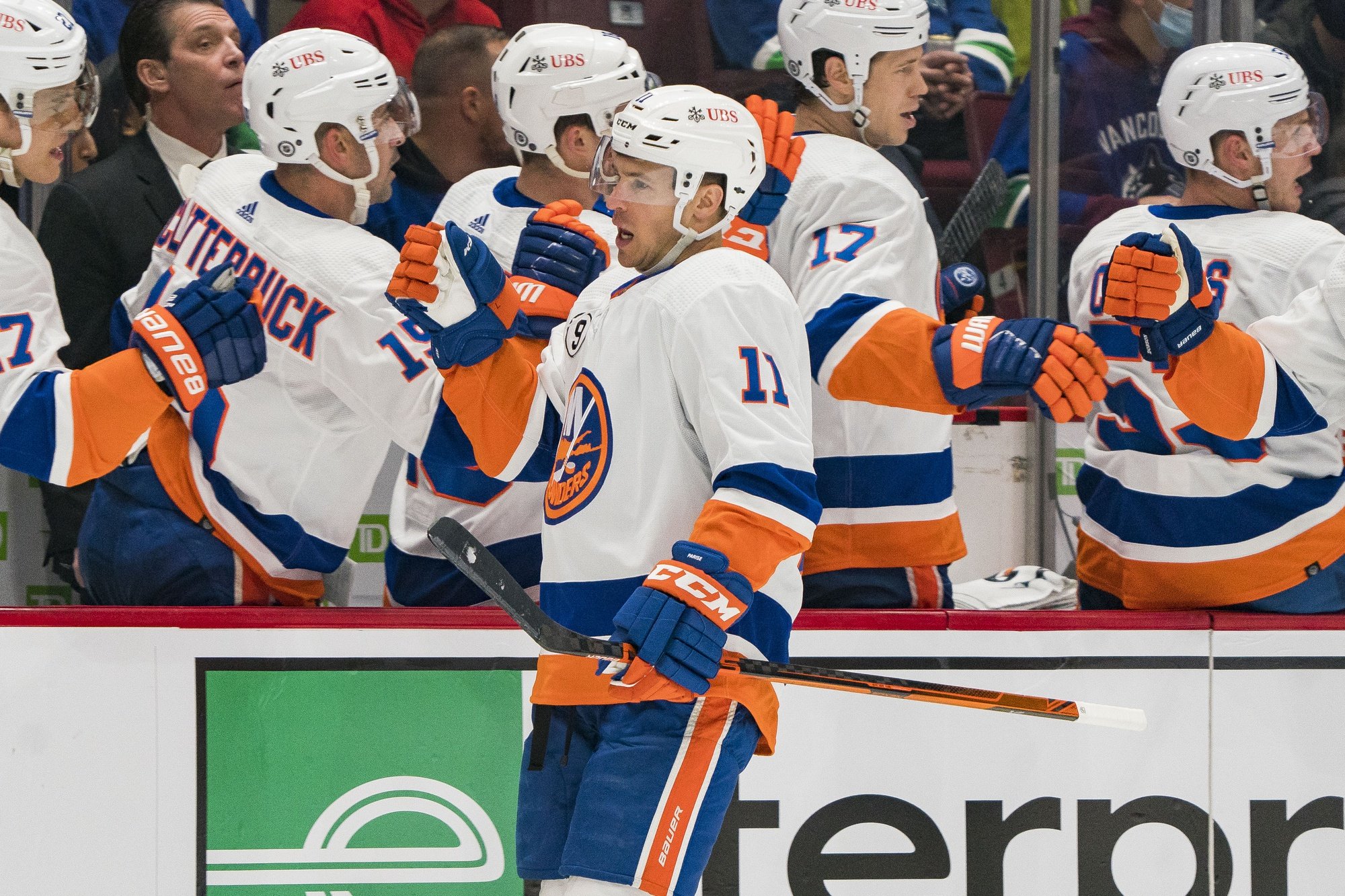 nhl picks Zach Parise New York Islanders predictions best bet odds