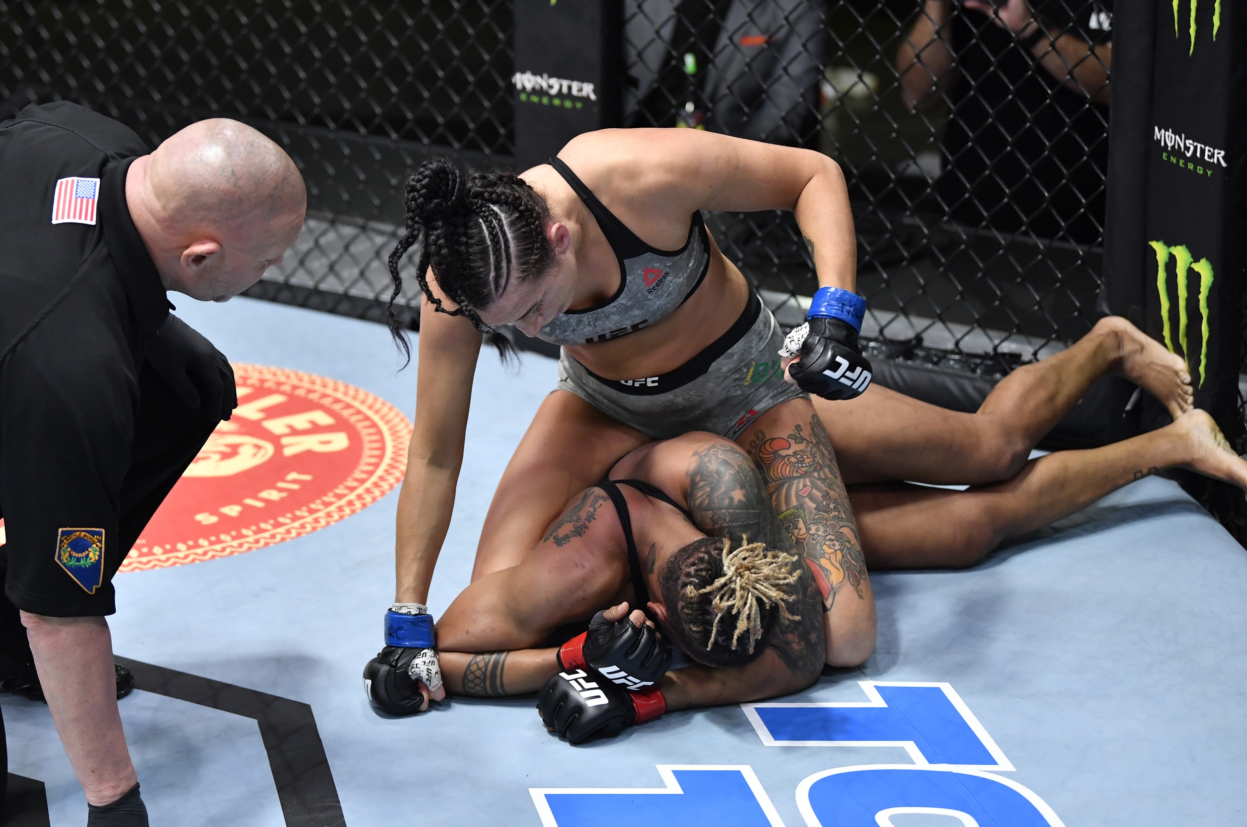 ufc picks Casey O'Neill predictions best bet odds