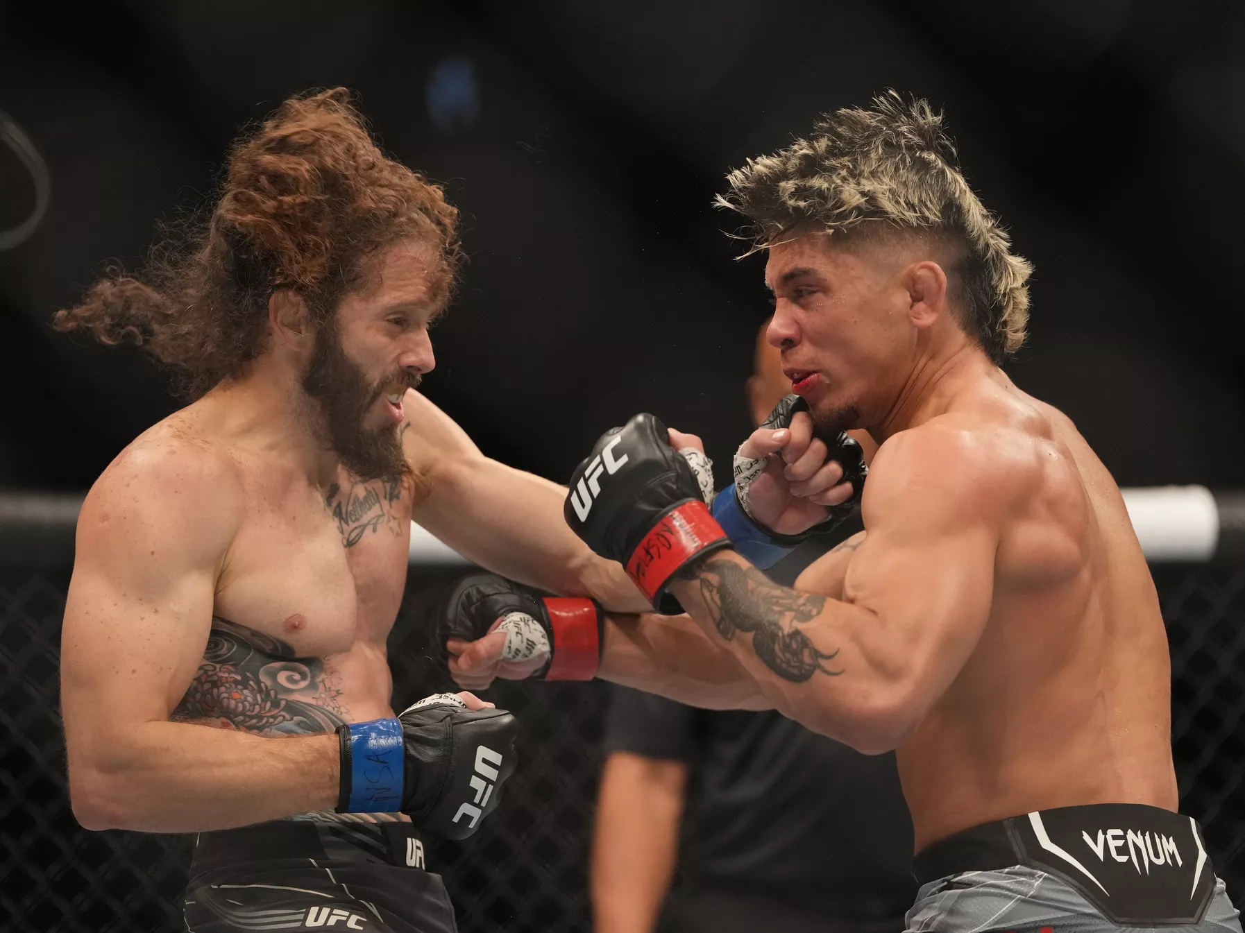UFC picks Erik Silva predictions best bet odds