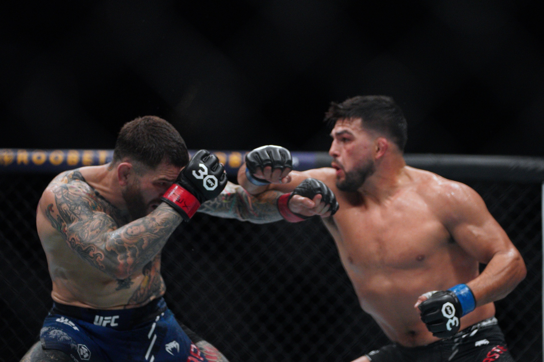 ufc picks Kelvin Gastelum ufc predictions best bet odds