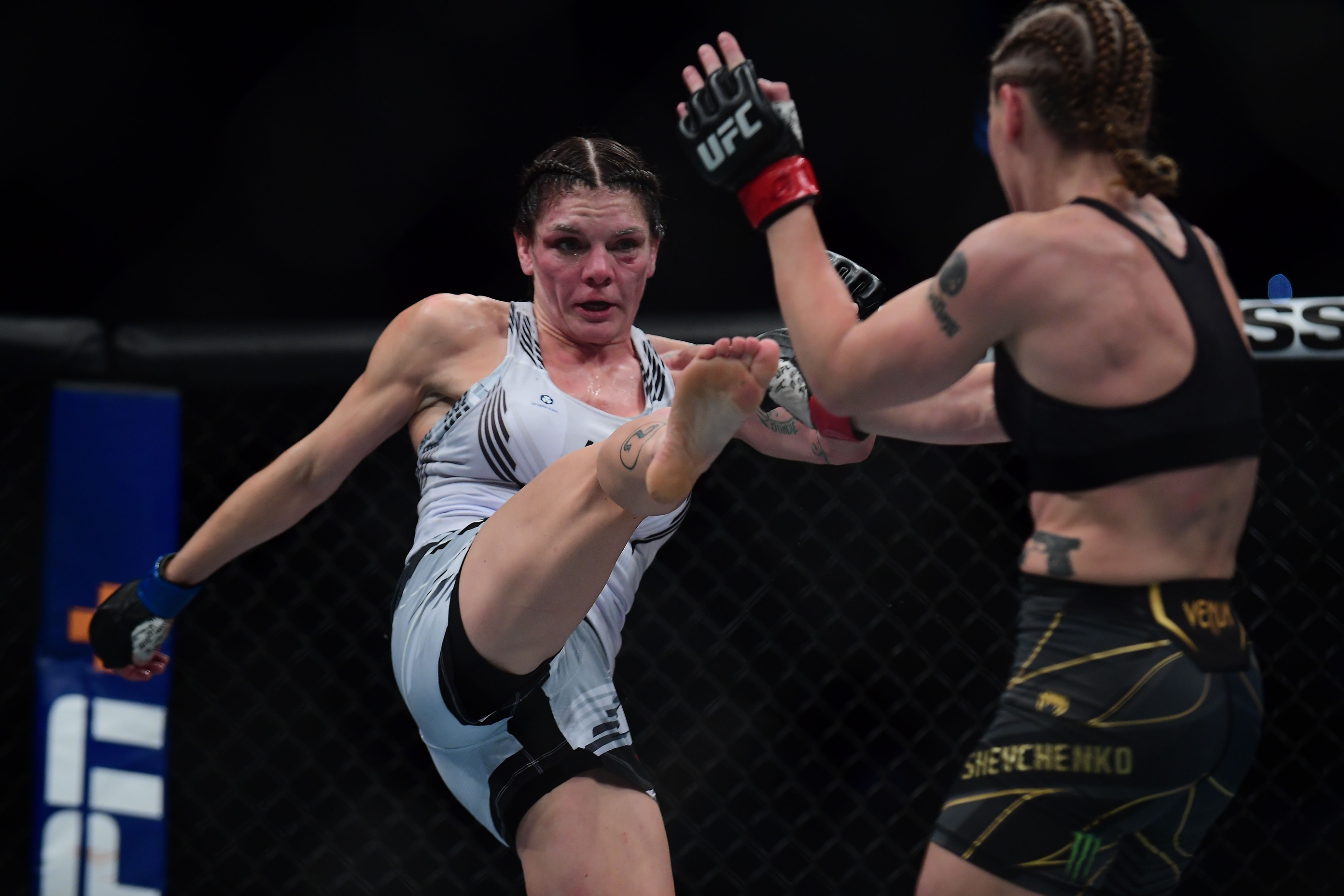 ufc picks Lauren Murphy predictions best bet odds