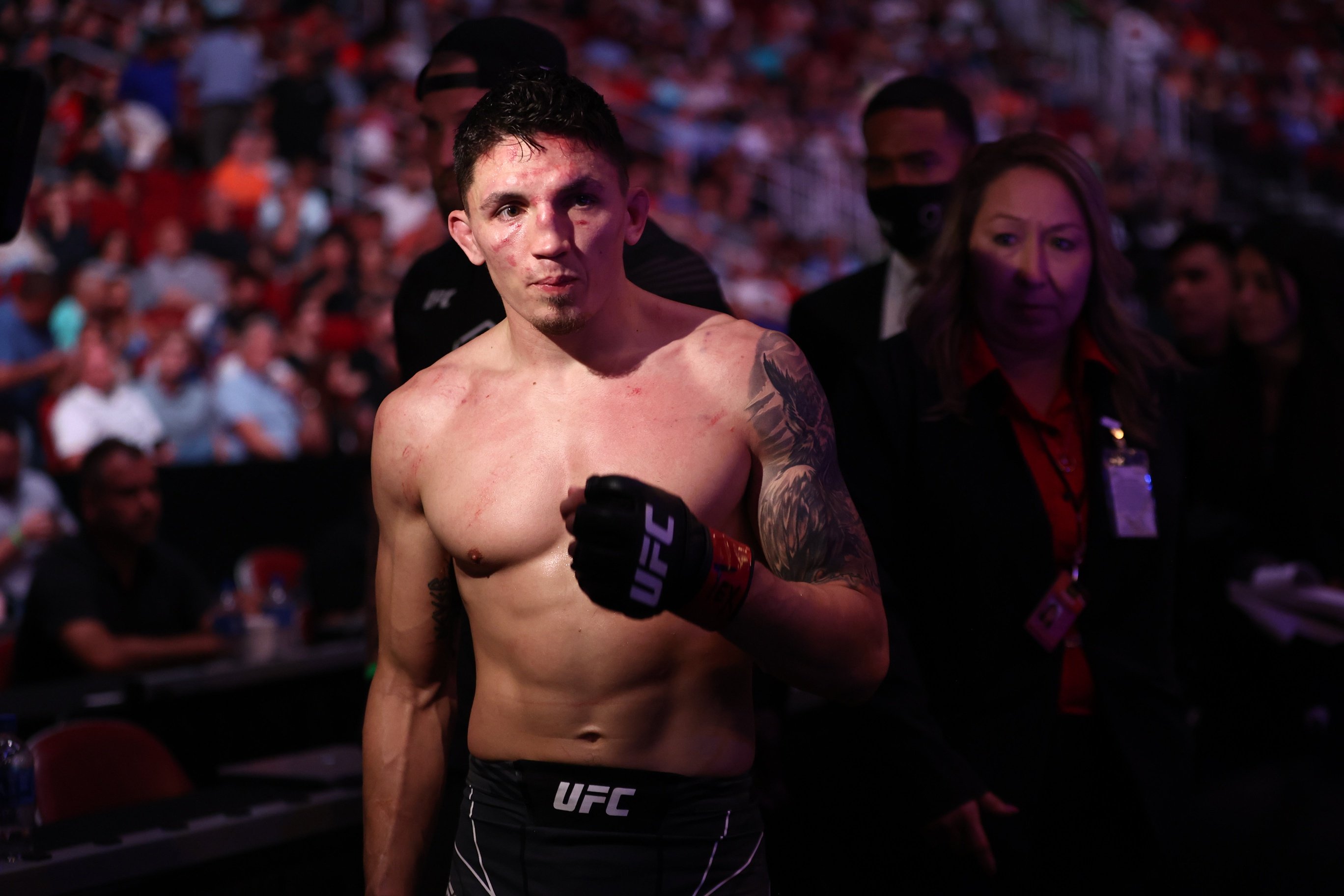 ufc picks Vince Morales predictions best bet odds