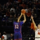 college basketball picks Julen Iturbe American Eagles predictions best bet odds
