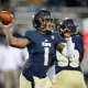 Akron Zips quarterback Kato Nelson